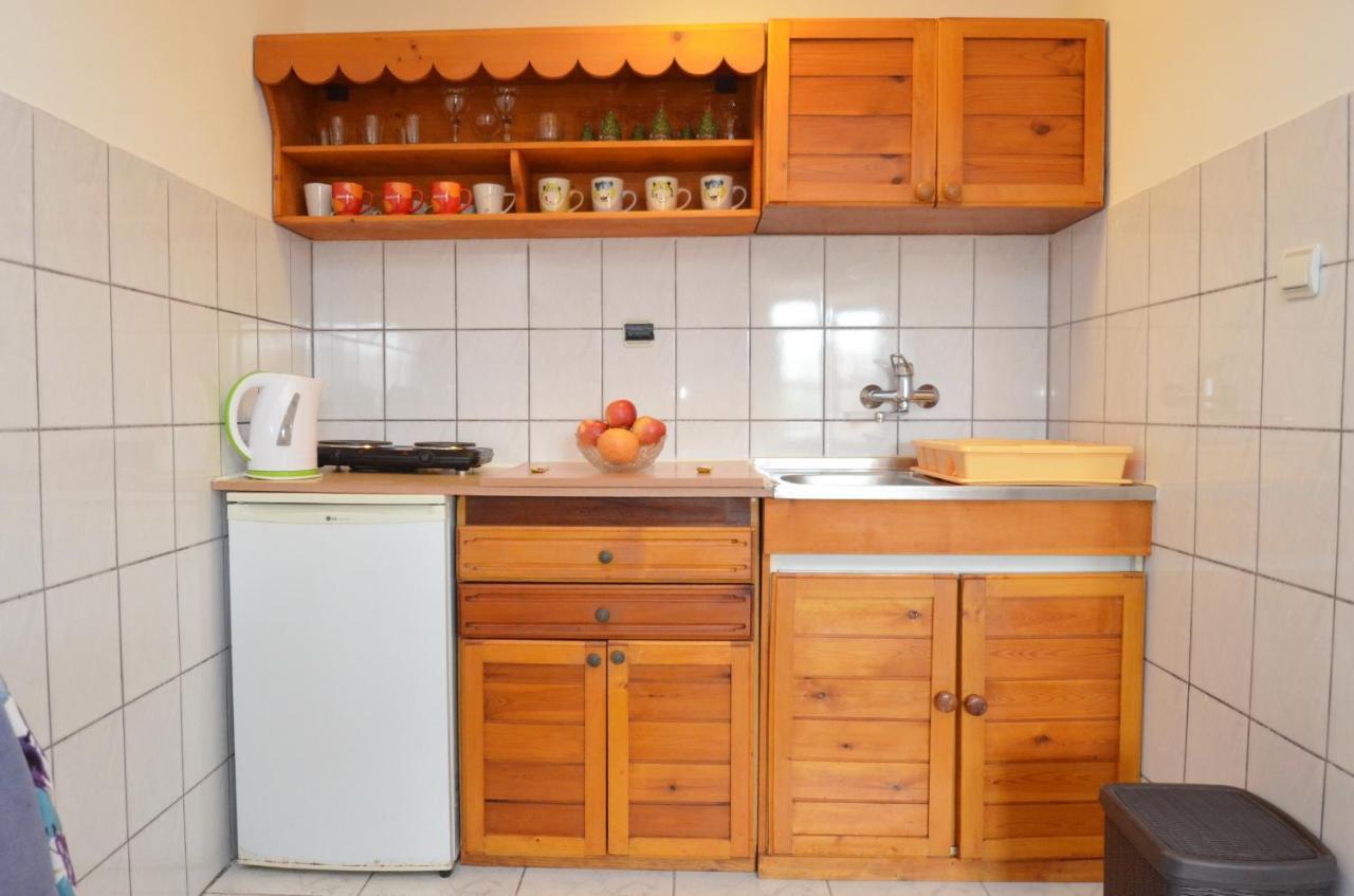 Leut Stone Residence Tivat Eksteriør billede